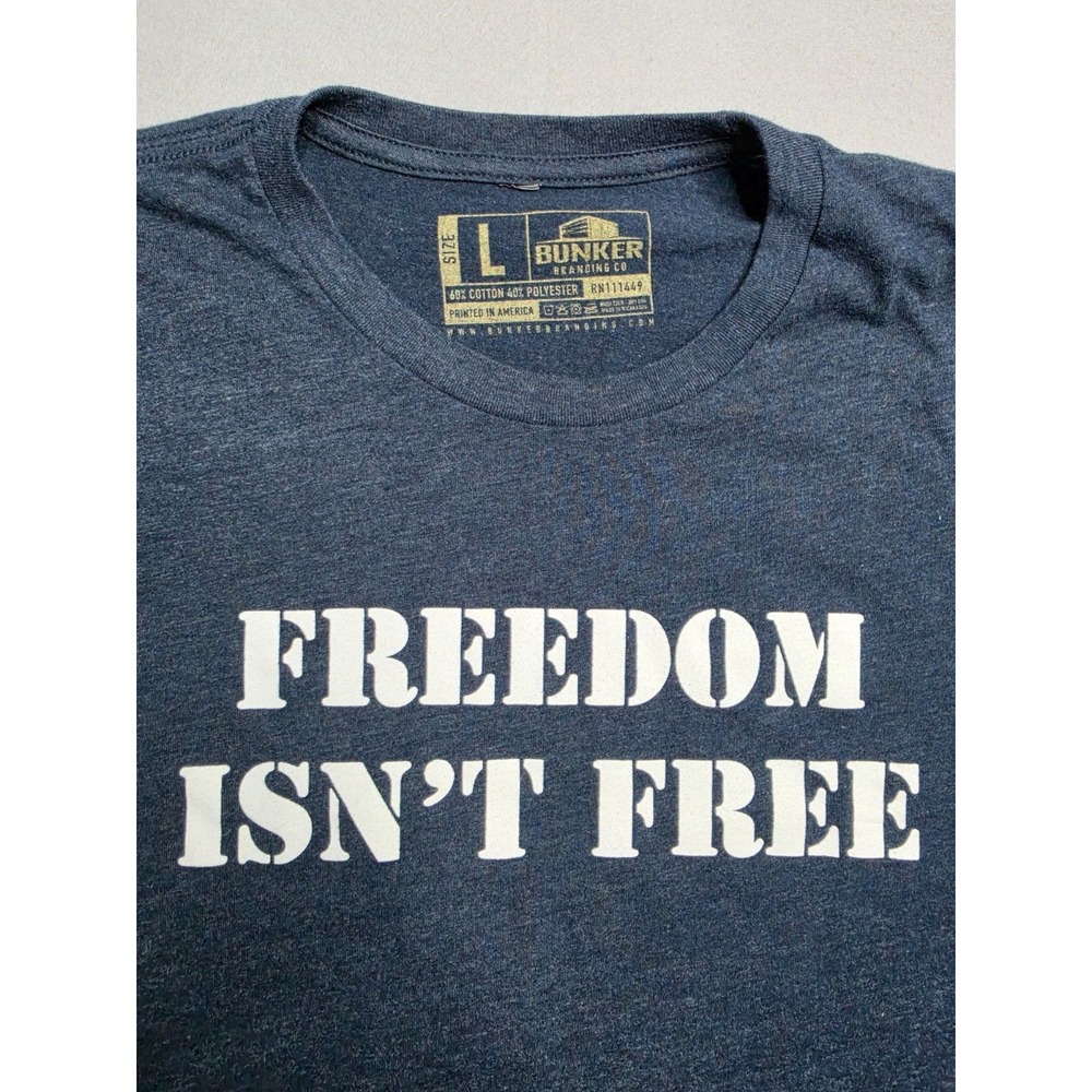 Bunker Branding Co. T-Shirt Men's Large Navy Blue Freedom‎ Isn't Free Graphic - Picture 3 of 7